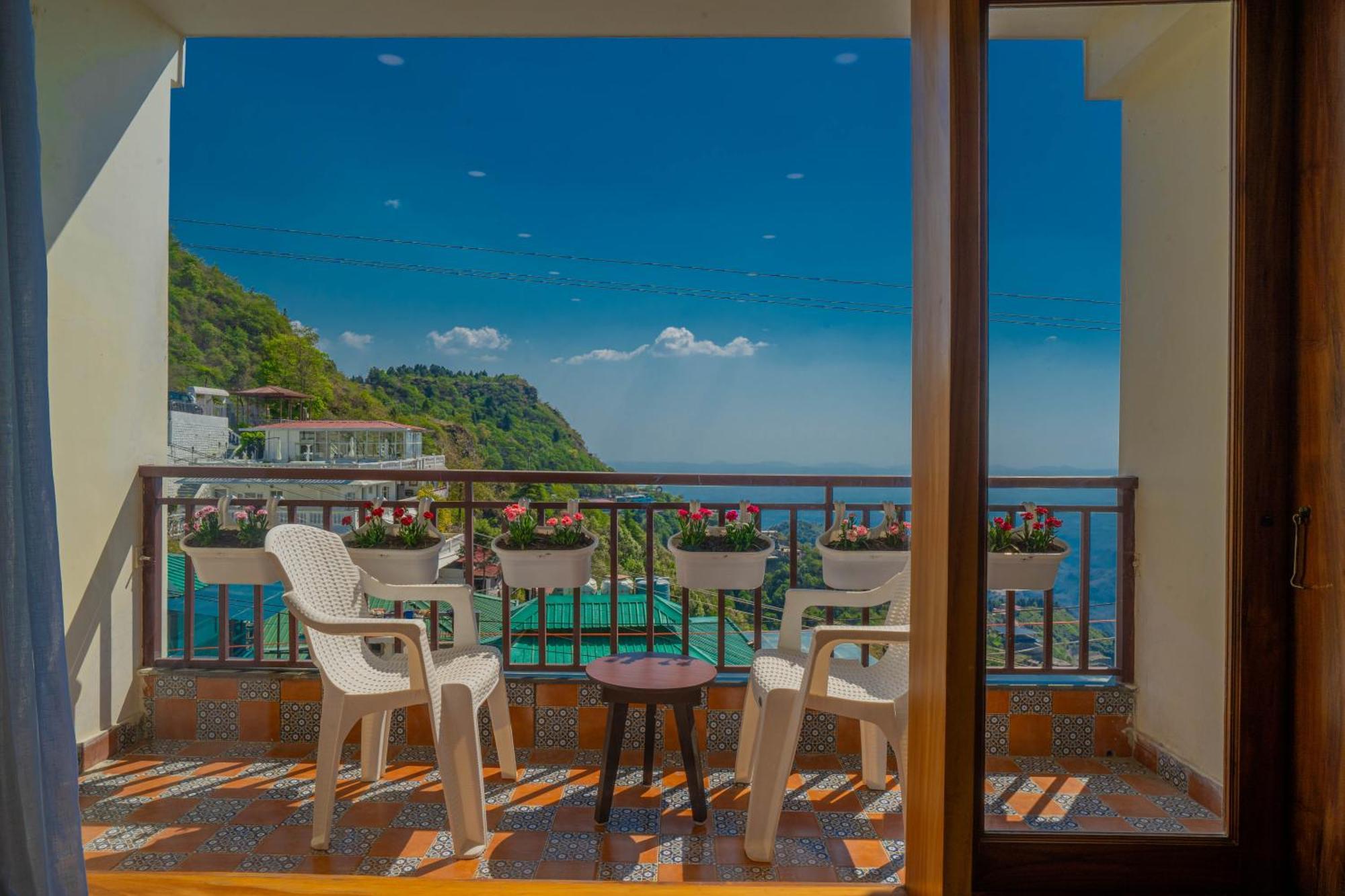 מוסורי Perfectstayz Mokshada Suites מראה חיצוני תמונה